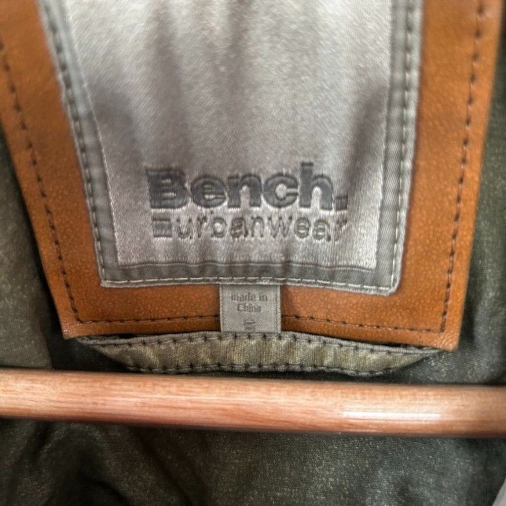 Women's Bench Small Green Washed Cotton Full Zip Jacket - Picture 3 of 7